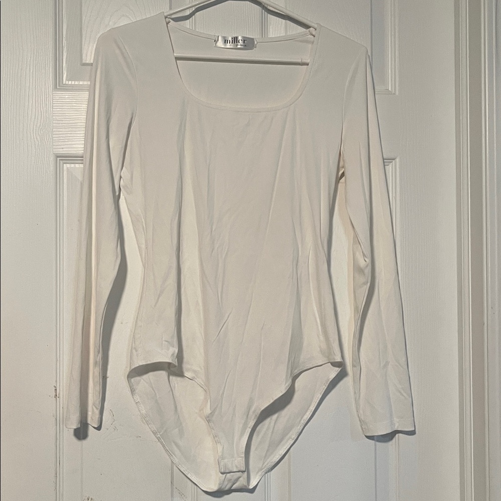 ❤️ White Light Ribbing Bodysuit